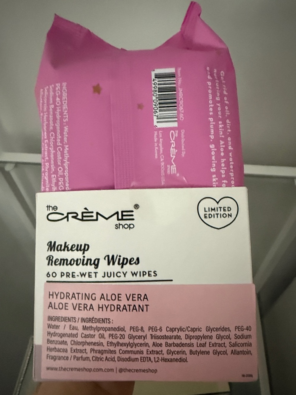 The Crème Shop Hydrating Makeup Removing Wipes - Pink (60 Count) - Picture 3 of 4